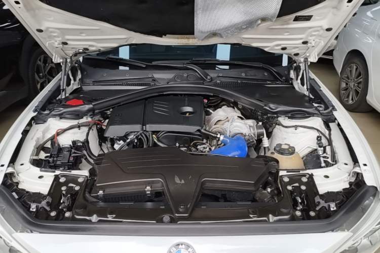 Used BMW 1 Series 2013 Facelifted 118i Leading Edition Engine Bay