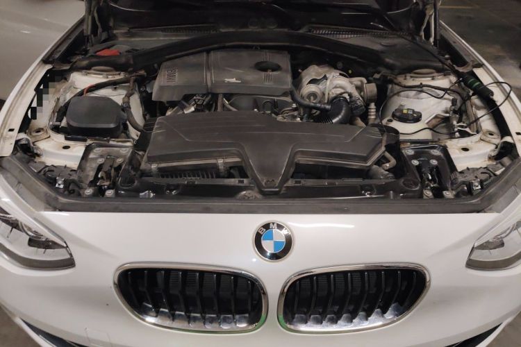 Used BMW 1 Series 2013 Revised 118i Sport Edition Engine Bay