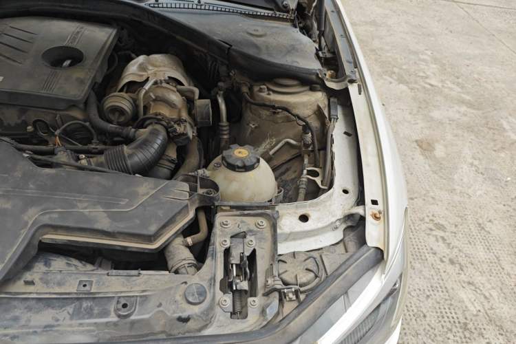 Used BMW 1 Series 2013 Revised 116i Leading Edition Engine Bay Left