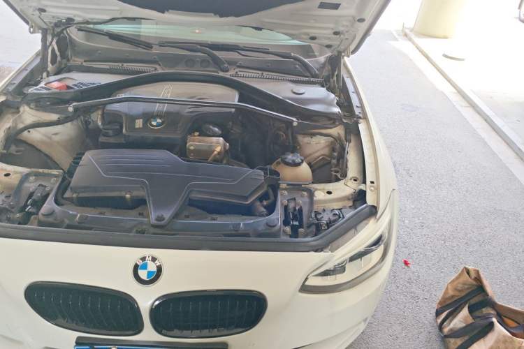 Used BMW 1 Series 2013 Revised 125i Sport Edition Engine Bay Left