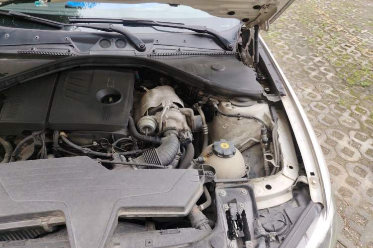 Used BMW 1 Series 2013 Revised 116i Leading Edition Engine Bay Left
