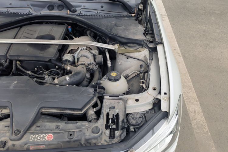 Used BMW 1 Series 2013 Facelifted 118i Leading Edition Engine Bay Left