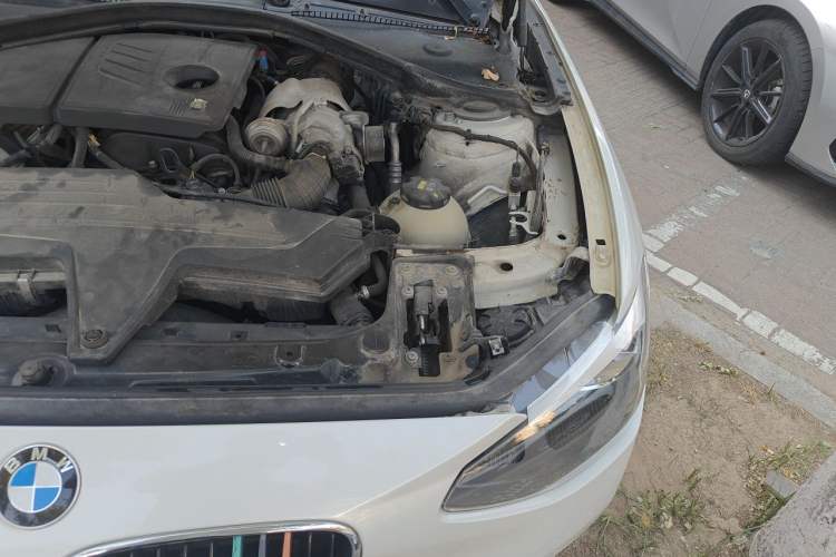Used BMW 1 Series 2013 Revised 116i Leading Edition Engine Bay Left
