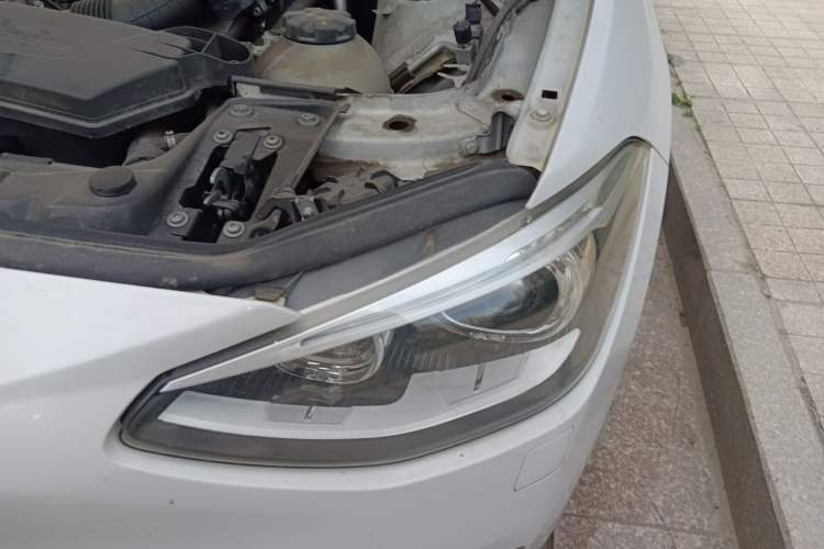 Used BMW 1 Series 2013 Facelifted 118i Leading Edition Engine Bay Left
