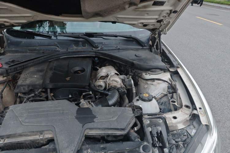 Used BMW 1 Series 2013 Facelifted 118i Leading Edition Engine Bay Left