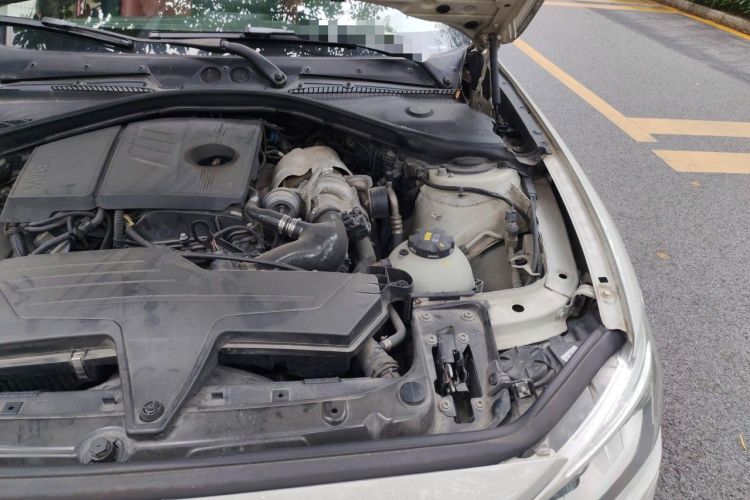 Used BMW 1 Series 2013 Facelifted 118i Leading Edition Engine Bay Left