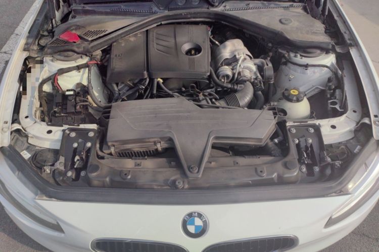 Used BMW 1 Series 2013 Facelifted 118i Leading Edition Engine Bay