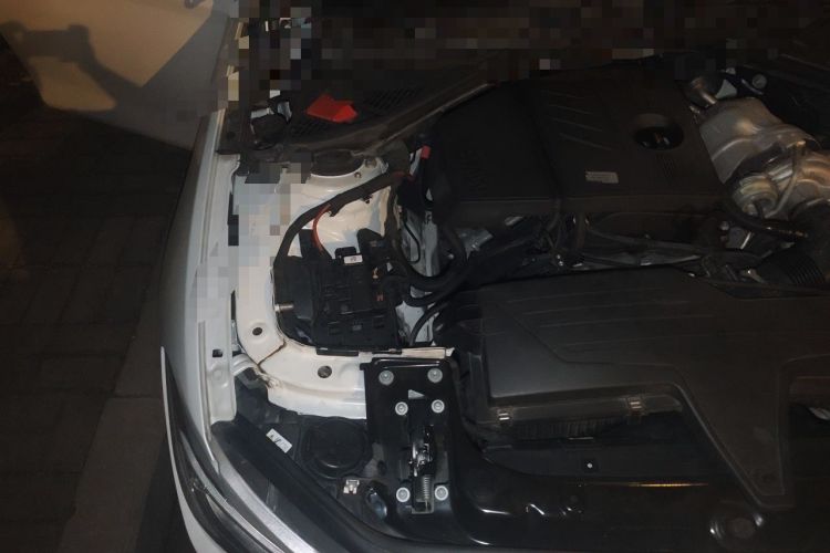 Used BMW 1 Series 2013 Revised 118i Sport Edition Engine Bay Right