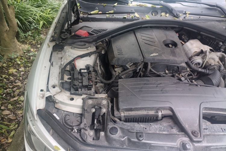 Used BMW 1 Series 2013 Facelifted 118i Leading Edition Engine Bay Right