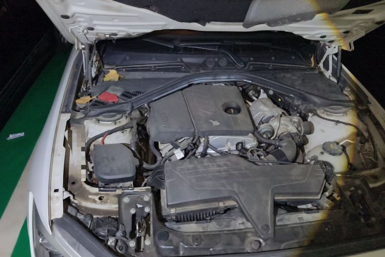 Used BMW 1 Series 2013 Revised 116i Leading Edition Engine Bay Right