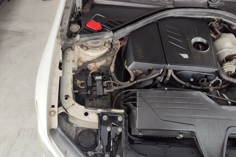 Used BMW 1 Series 2013 Revised 116i Leading Edition Engine Bay Right