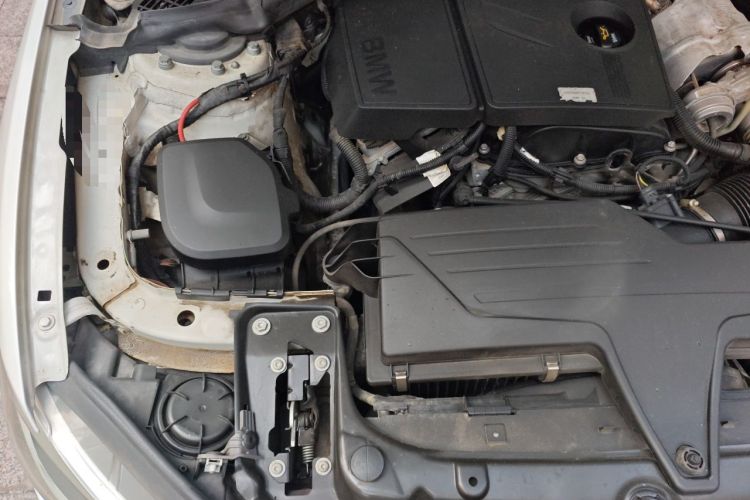 Used BMW 1 Series 2013 Revised 116i Leading Edition Engine Bay Right