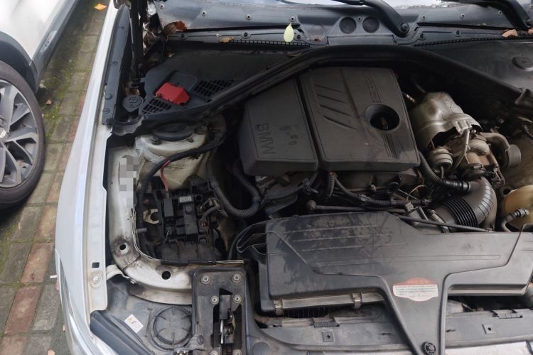 Used BMW 1 Series 2013 Facelifted 118i Leading Edition Engine Bay Right