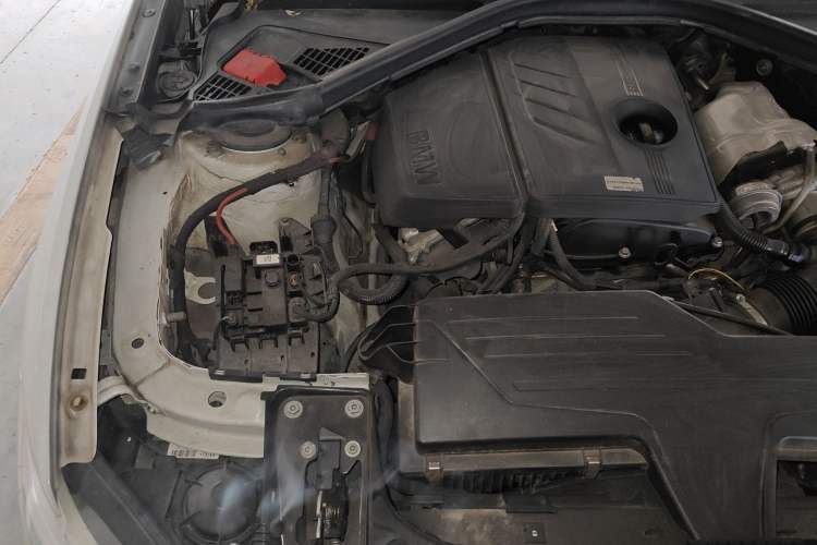 Used BMW 1 Series 2013 Facelifted 118i Leading Edition Engine Bay Right