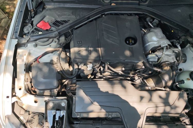 Used BMW 1 Series 2013 Facelifted 118i Leading Edition Engine Bay Right