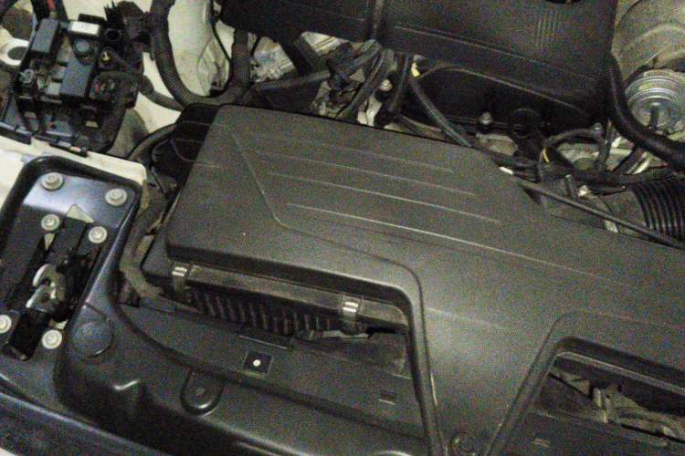 Used BMW 1 Series 2013 Revised 116i Urban Edition Engine Bay Right