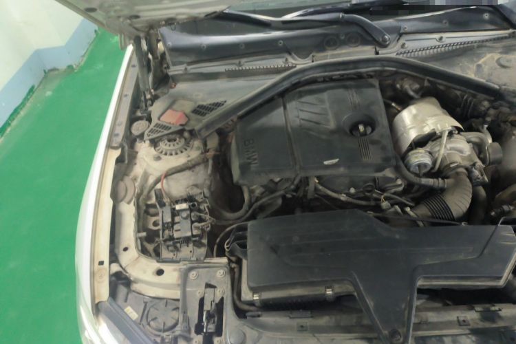 Used BMW 1 Series 2013 Revised 116i Urban Edition Engine Bay Right