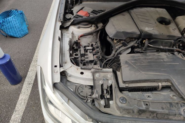 Used BMW 1 Series 2013 Facelifted 118i Leading Edition Engine Bay Right