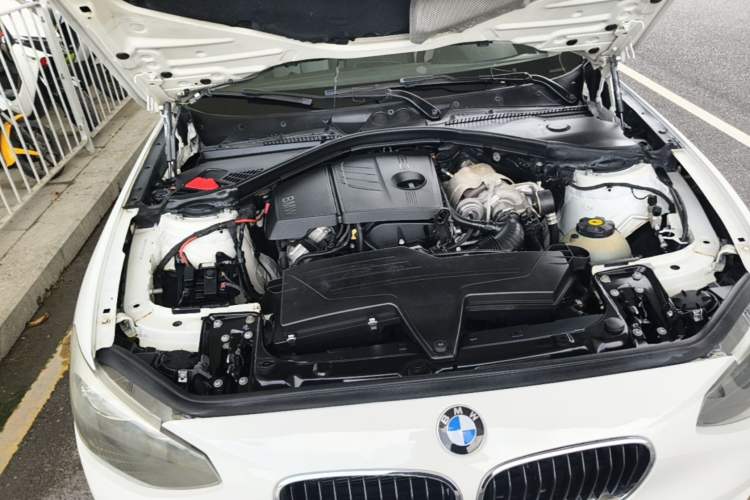 Used BMW 1 Series 2013 Revised 116i Leading Edition Engine Bay Right