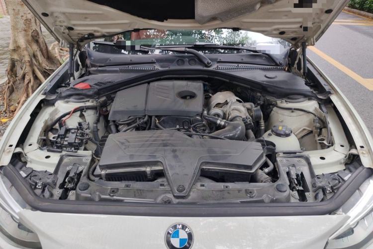 Used BMW 1 Series 2013 Facelifted 118i Leading Edition Engine Bay