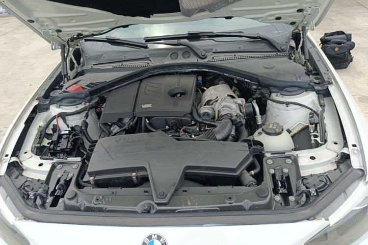 Used BMW 1 Series 2013 Revised 116i Leading Edition Engine Bay