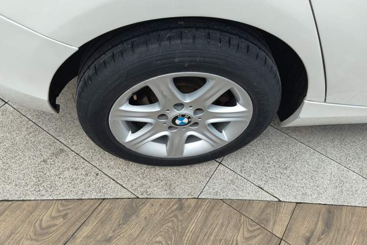 Used BMW 1 Series 2013 Revised 116i Leading Edition Exterior 2