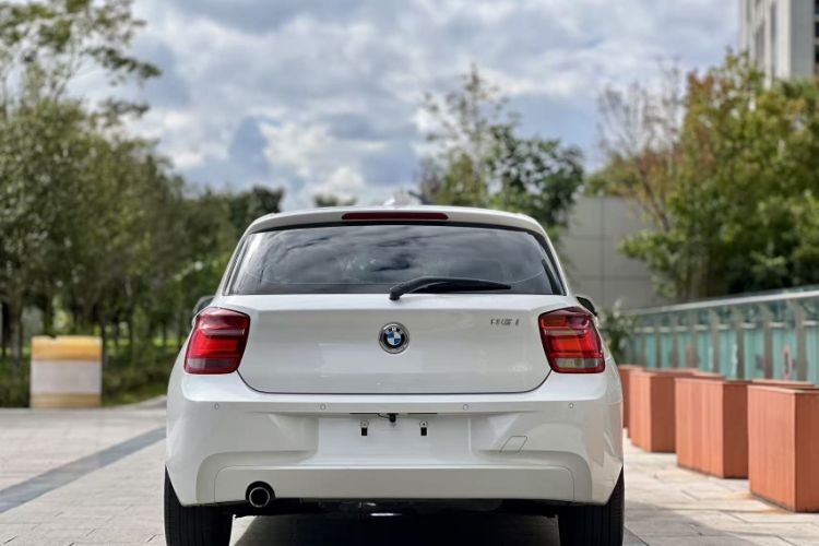 Used BMW 1 Series 2013 Facelifted 118i Leading Edition Exterior 3