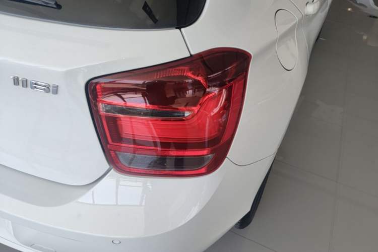 Used BMW 1 Series 2013 Revised 116i Leading Edition Exterior 3