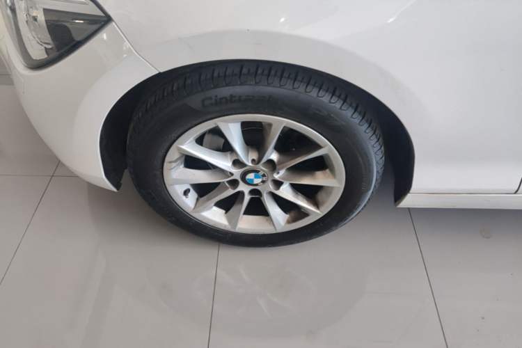 Used BMW 1 Series 2013 Revised 116i Leading Edition Exterior 4
