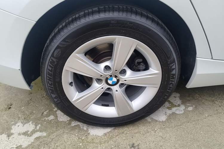 Used BMW 1 Series 2013 Revised 118i Sport Edition Exterior 5