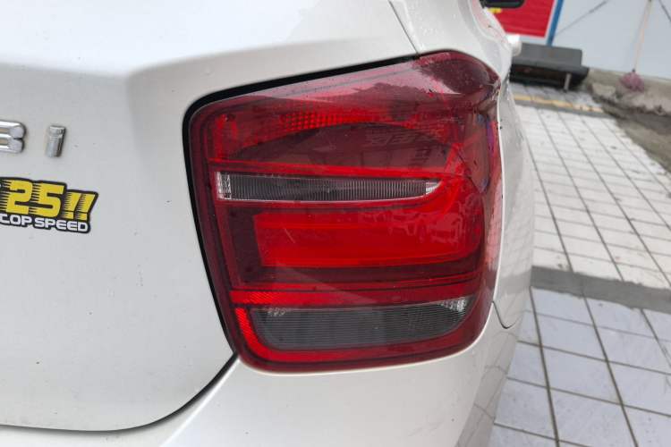 Used BMW 1 Series 2013 Revised 118i Sport Edition Exterior 6
