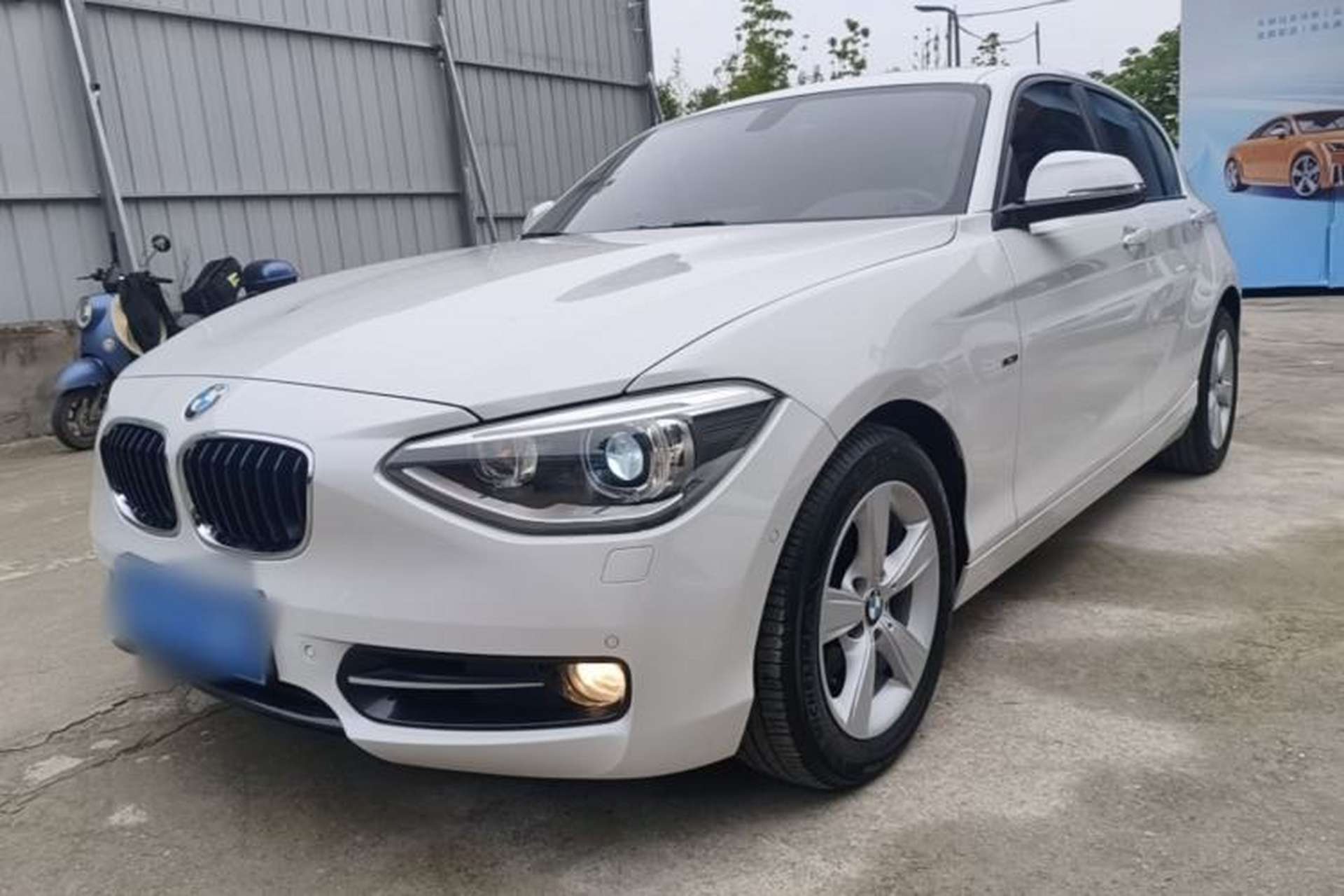 Used BMW 1 Series 2013 Revised 118i Sport Edition Front Left 45 Deg