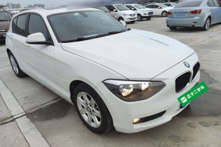 Used BMW 1 Series 2013 Revised 116i Leading Edition Front Right 45 Deg