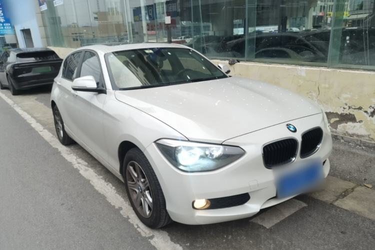 Used BMW 1 Series 2013 Revised 116i Leading Edition Front Right 45 Deg