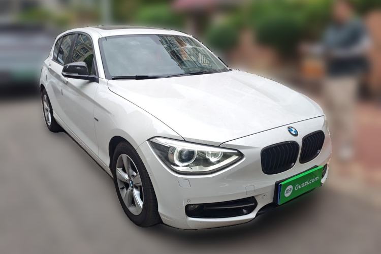 Used BMW 1 Series 2013 Revised 118i Sport Edition Front Right 45 Deg