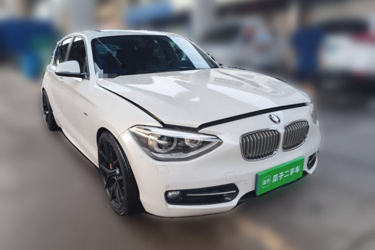 Used BMW 1 Series 2013 Revised 118i Sport Edition Front Right 45 Deg