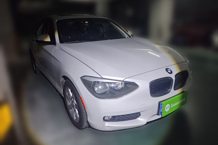 Used BMW 1 Series 2013 Revised 116i Leading Edition Front Right 45 Deg