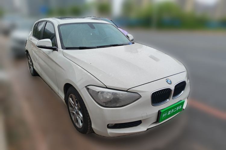 Used BMW 1 Series 2013 Revised 116i Leading Edition Front Right 45 Deg
