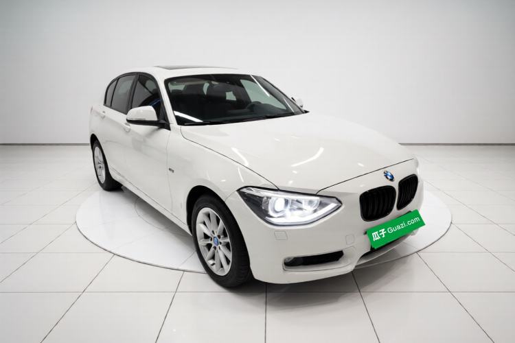 Used BMW 1 Series 2013 Revised 116i Urban Edition Front Right 45 Deg