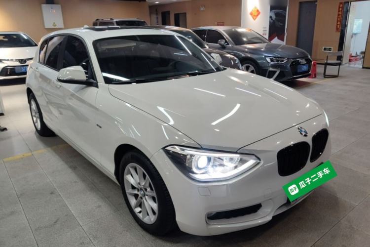 Used BMW 1 Series 2013 Revised 116i Urban Edition Front Right 45 Deg