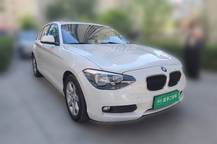 Used BMW 1 Series 2013 Revised 116i Leading Edition Front Right 45 Deg