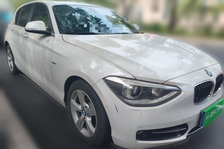 Used BMW 1 Series 2013 Revised 118i Sport Edition Front Right 45 Deg