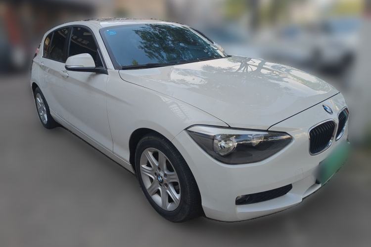 Used BMW 1 Series 2013 Revised 116i Leading Edition Front Right 45 Deg