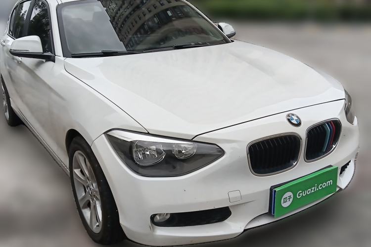 Used BMW 1 Series 2013 Revised 116i Leading Edition Front Right 45 Deg