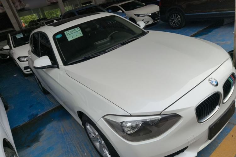Used BMW 1 Series 2013 Revised 116i Leading Edition Front Right 45 Deg