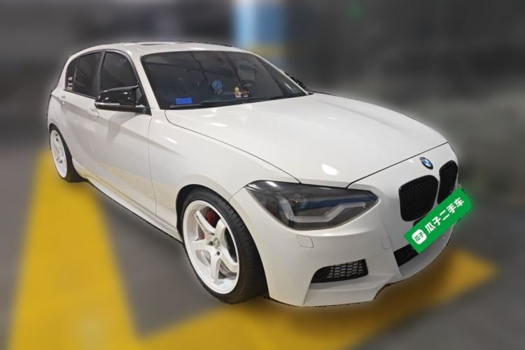 Used BMW 1 Series 2013 Revised 116i Leading Edition Front Right 45 Deg