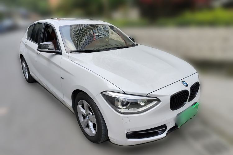 Used BMW 1 Series 2013 Revised 118i Sport Edition Front Right 45 Deg