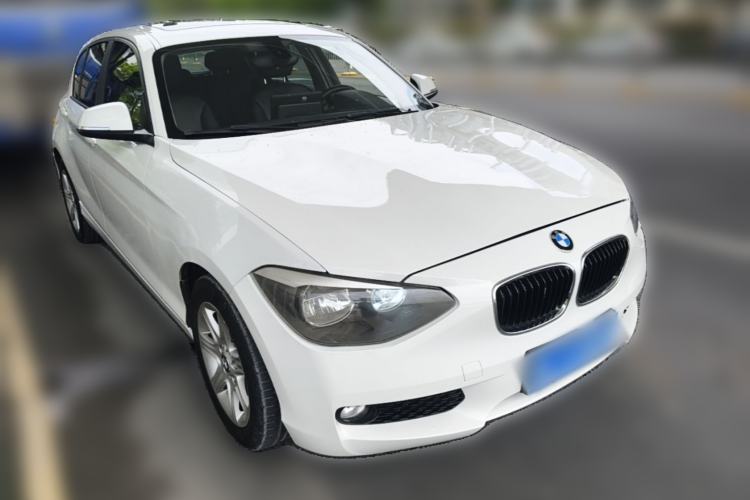 Used BMW 1 Series 2013 Revised 116i Leading Edition Front Right 45 Deg