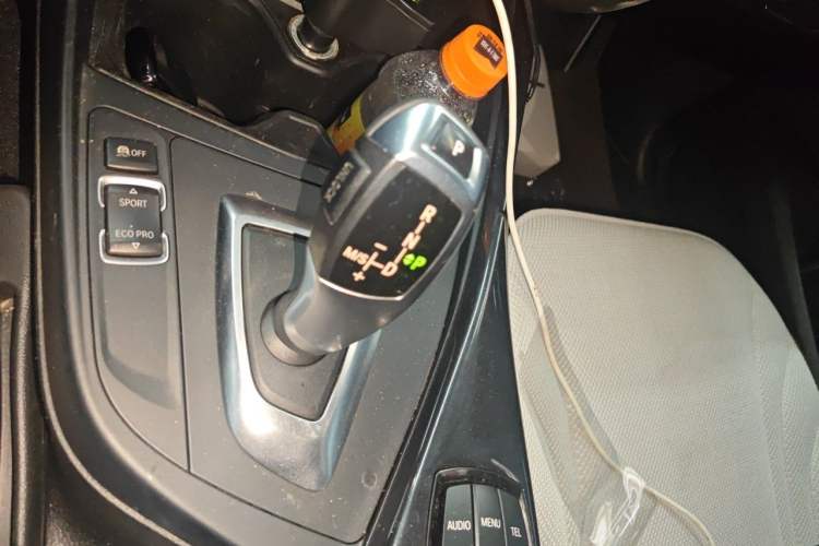 Used BMW 1 Series 2013 Revised 116i Leading Edition Gear Lever