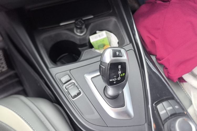 Used BMW 1 Series 2013 Revised 116i Urban Edition Gear Lever